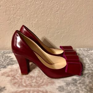 Joan & David Red Bow Pumps